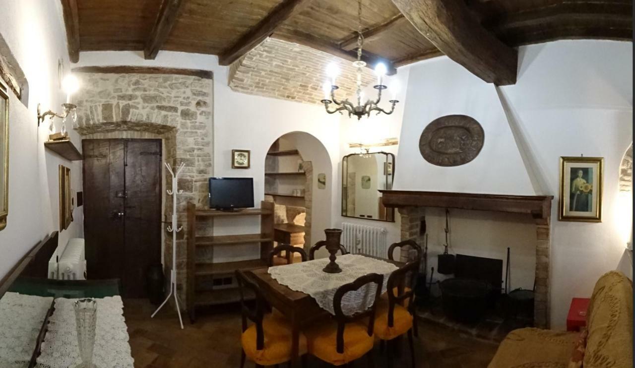 Non Ditelo Al Duca - Lo Spagna Spoleto Kültér fotó
